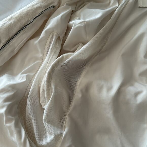 Blank NYC | White Mesh Detail Crepe Jacket Size L - Picture 10 of 13